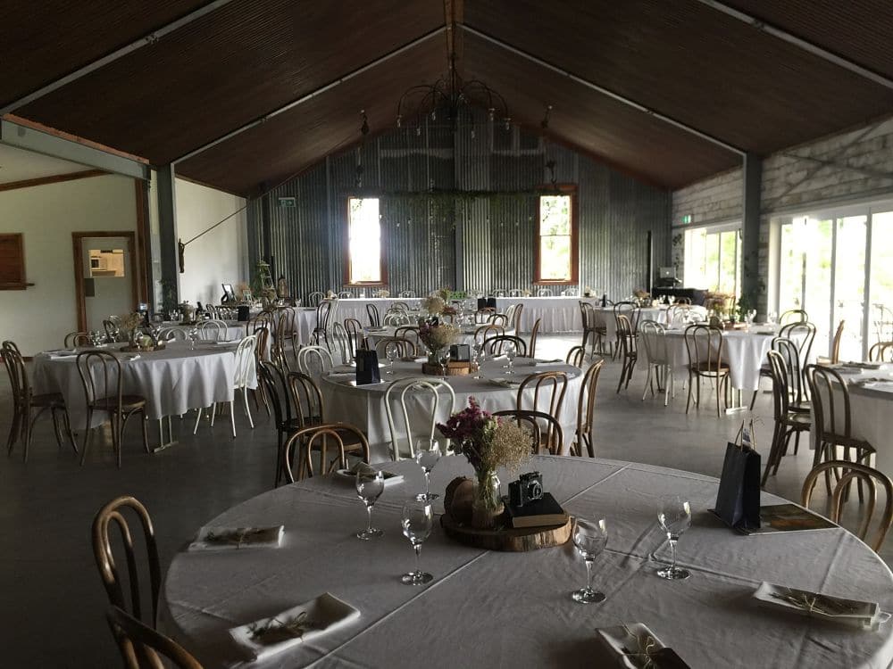 Broadlands Lodge - Wedding reception tables