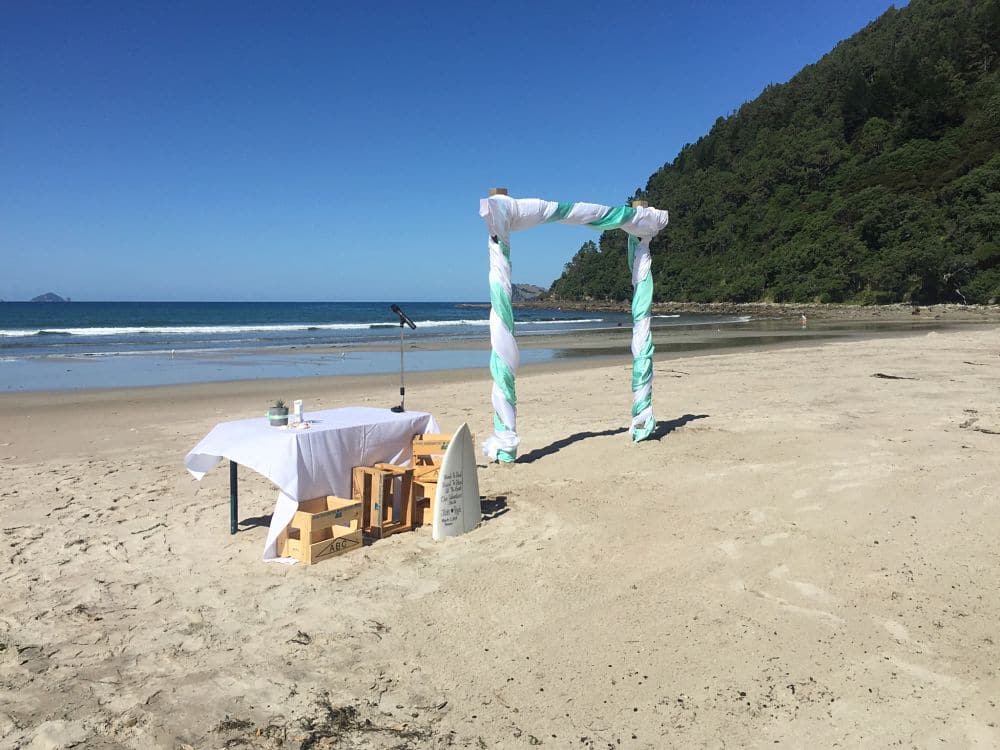 Grand Mercure Puka Park Resort - Wedding ceremony Pauanui Beach