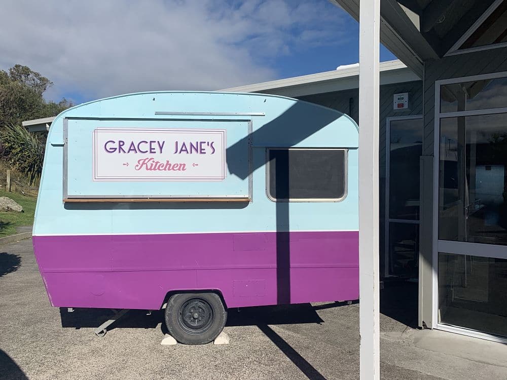 Lake Taupo Yacht Club - Gracey Jane's Kitchen CaraVan