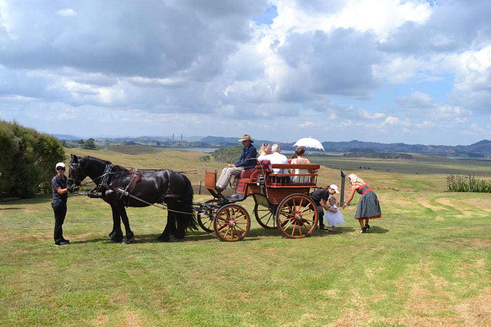 The Metcalfes Huntly - Bride arrives on horse and wagon view of Huntly