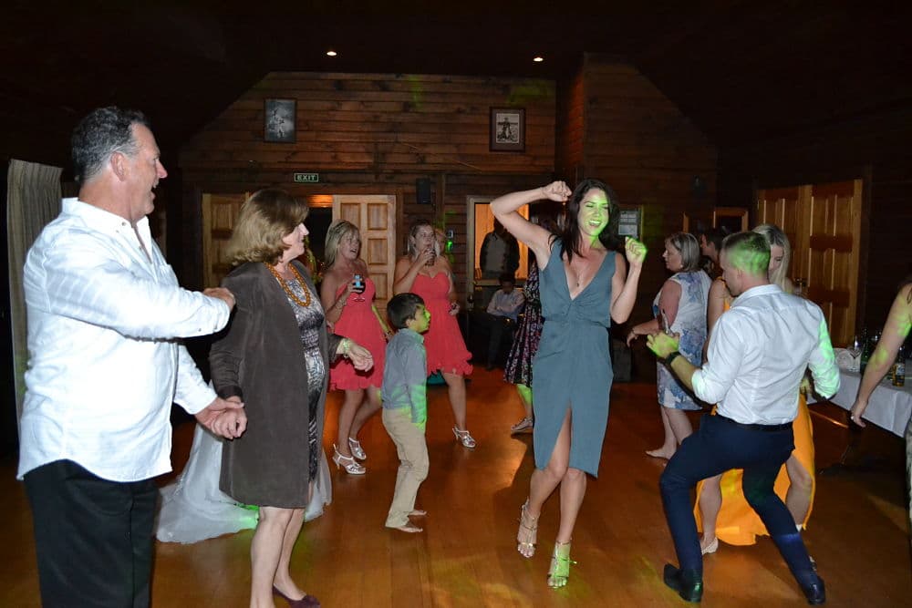 Tongariro Lodge - Wedding guests dancing